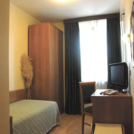 Sonia 3* Aquilinia