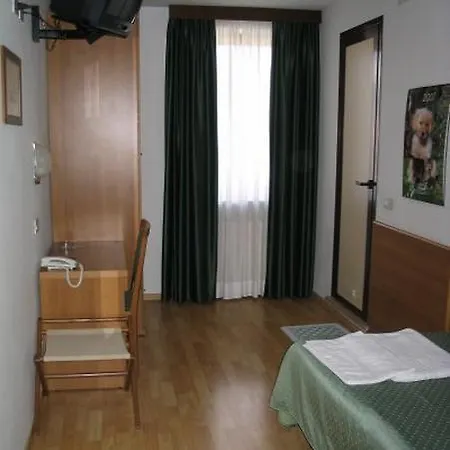 Sonia Hotel 3*