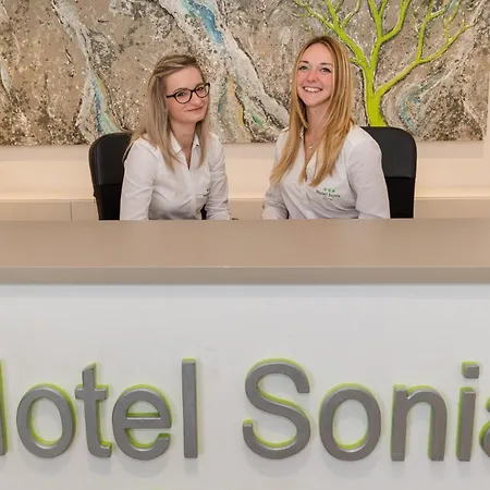 Sonia Self Check In Only Otel Aquilinia