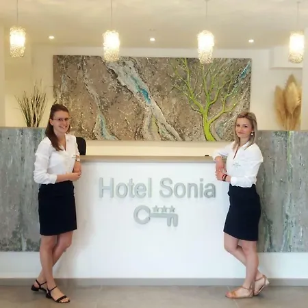 ホテル Sonia Self Check In Only Aquilinia