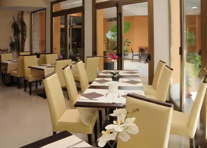 Sonia Hotel Aquilinia